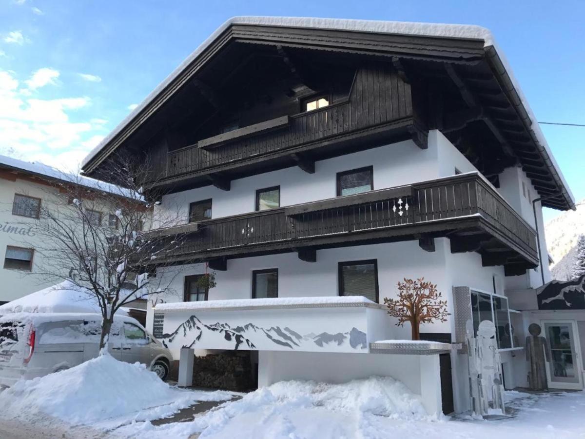 Ferienwohnung Galerie Kaiser Mayrhofen Exteriér fotografie