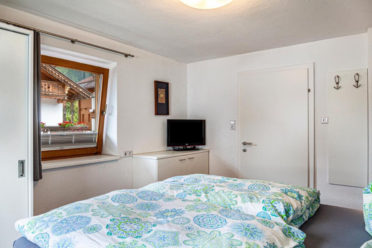 Ferienwohnung Galerie Kaiser Mayrhofen Exteriér fotografie